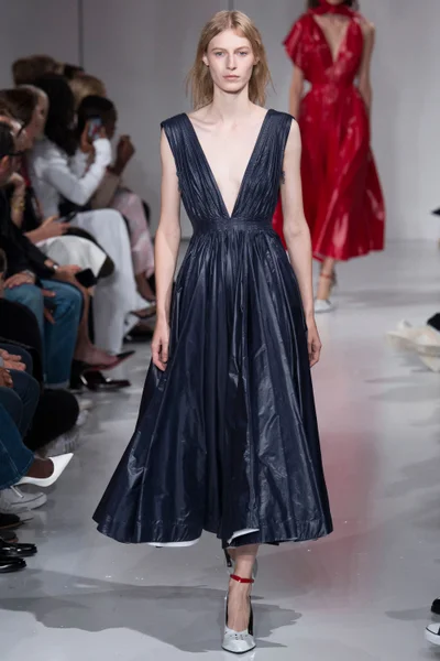 Look 46